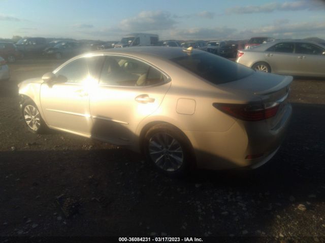 Photo 2 VIN: JTHBW1GG5D2007549 - LEXUS ES 300H 