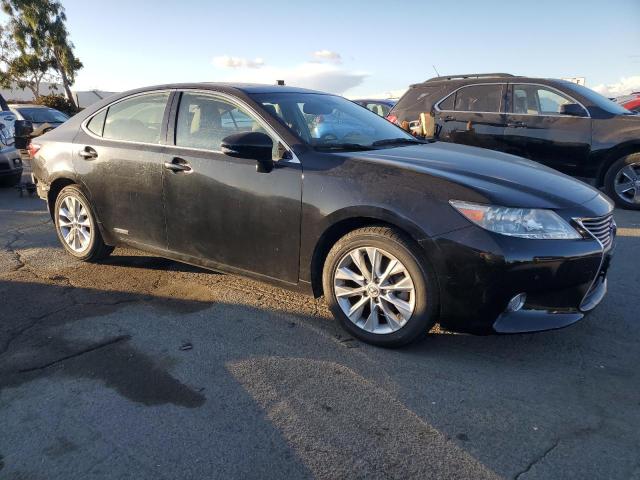 Photo 3 VIN: JTHBW1GG5D2019524 - LEXUS ES 300H 