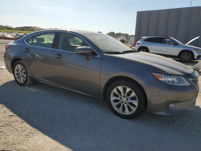 Photo 3 VIN: JTHBW1GG5D2021757 - LEXUS ES 300H 