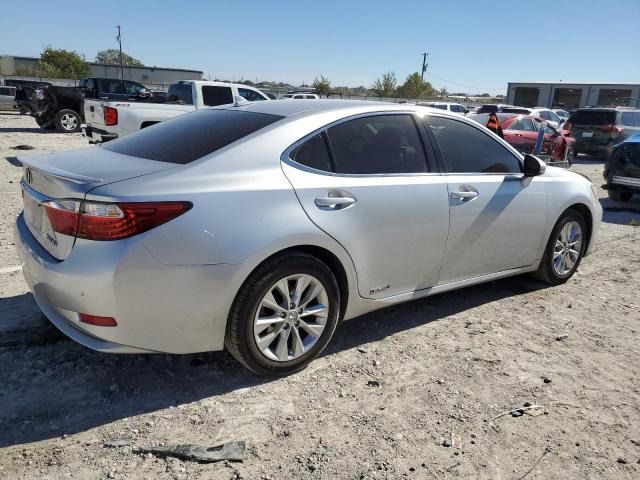 Photo 2 VIN: JTHBW1GG5E2038950 - LEXUS ES 300H 