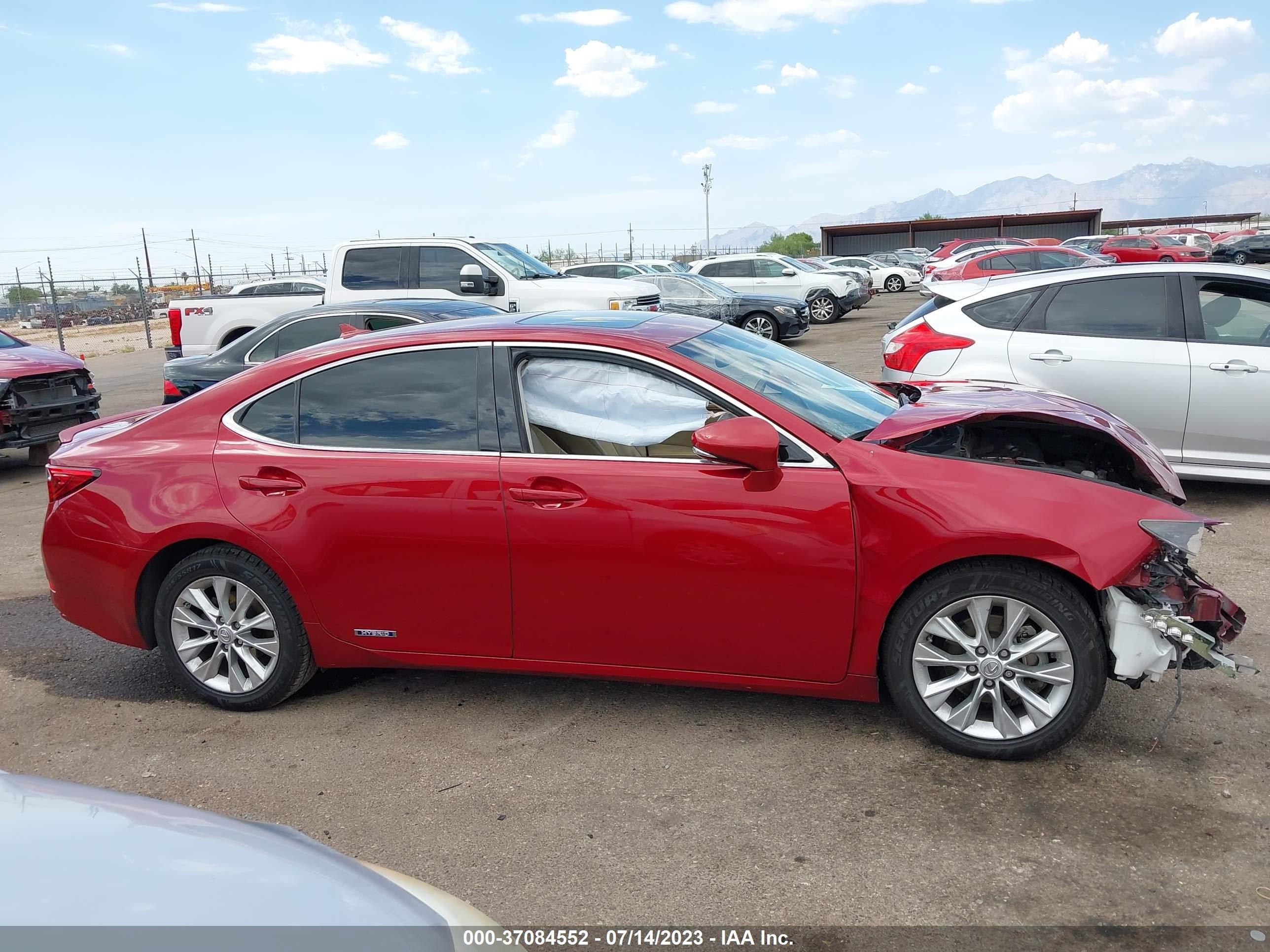 Photo 13 VIN: JTHBW1GG5E2051665 - LEXUS ES 