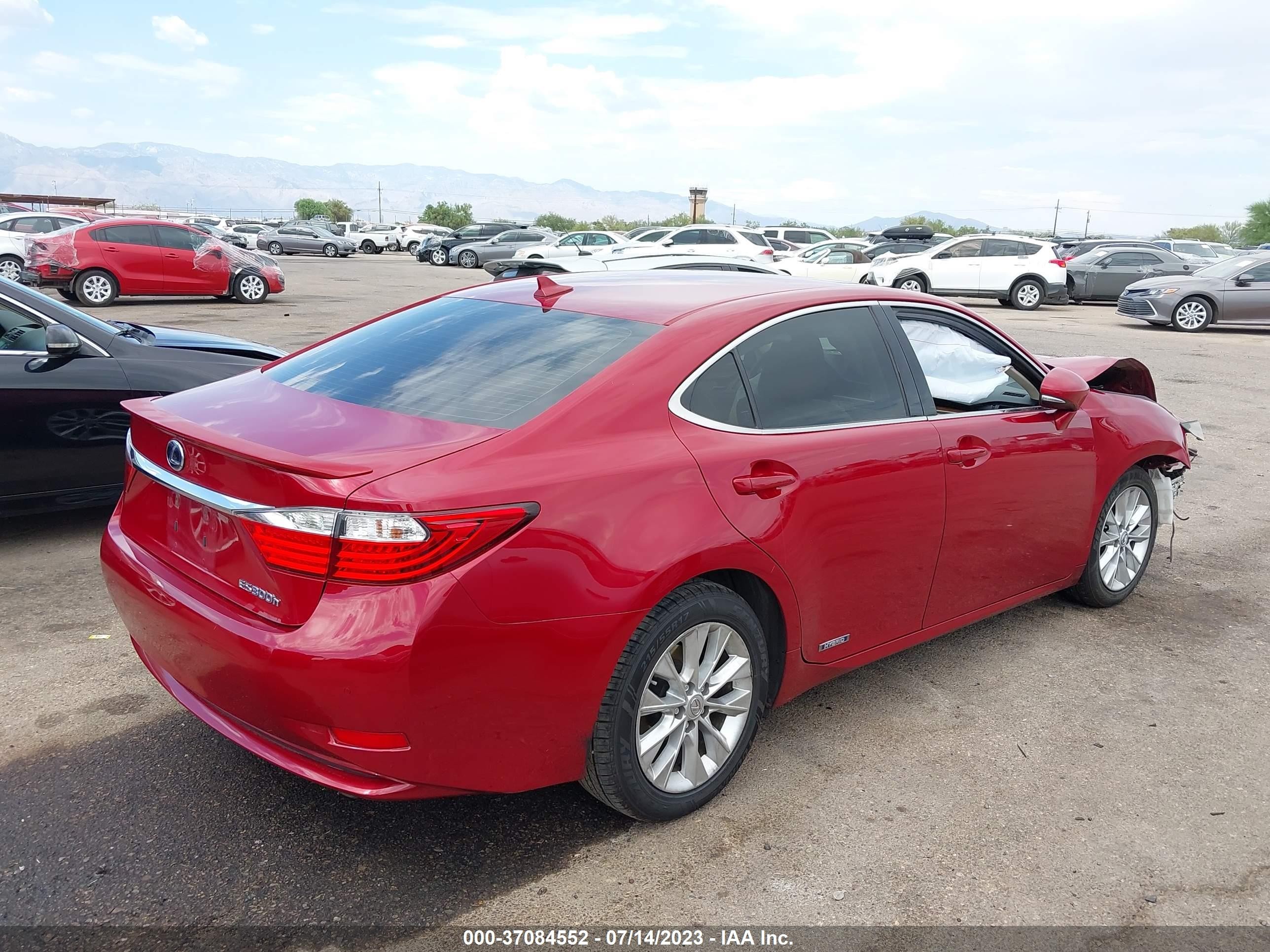 Photo 3 VIN: JTHBW1GG5E2051665 - LEXUS ES 