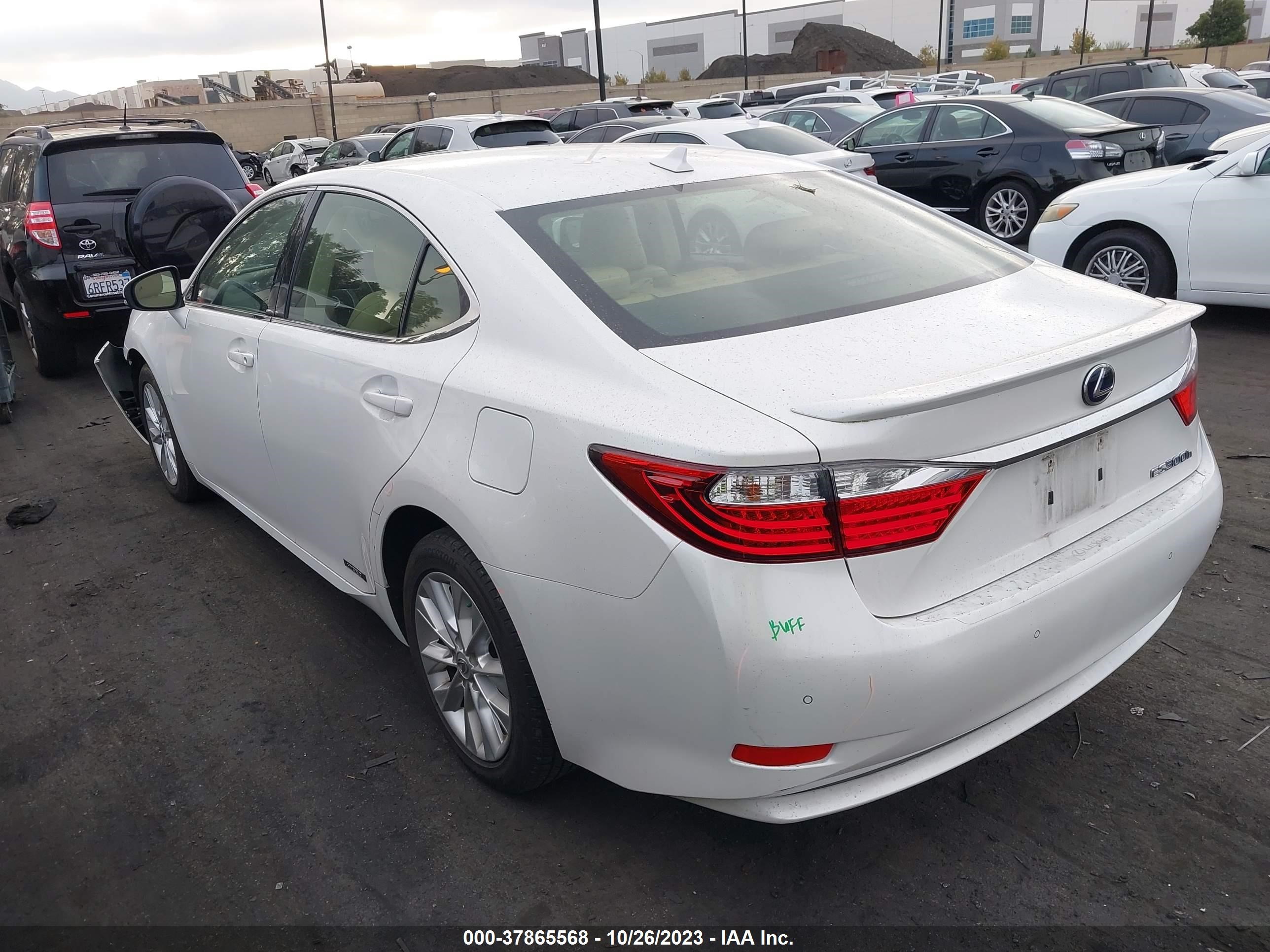 Photo 2 VIN: JTHBW1GG5E2052248 - LEXUS ES 