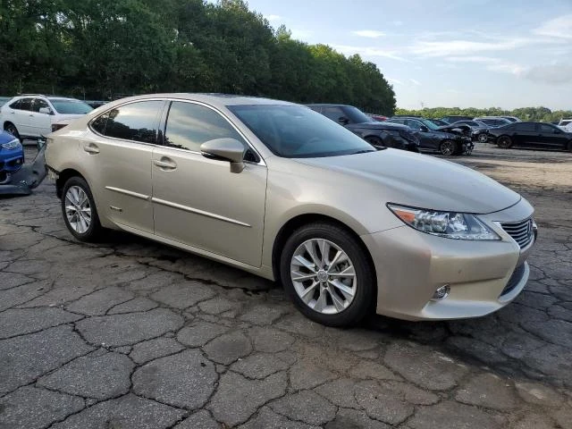 Photo 3 VIN: JTHBW1GG5F2077958 - LEXUS ES 300H 