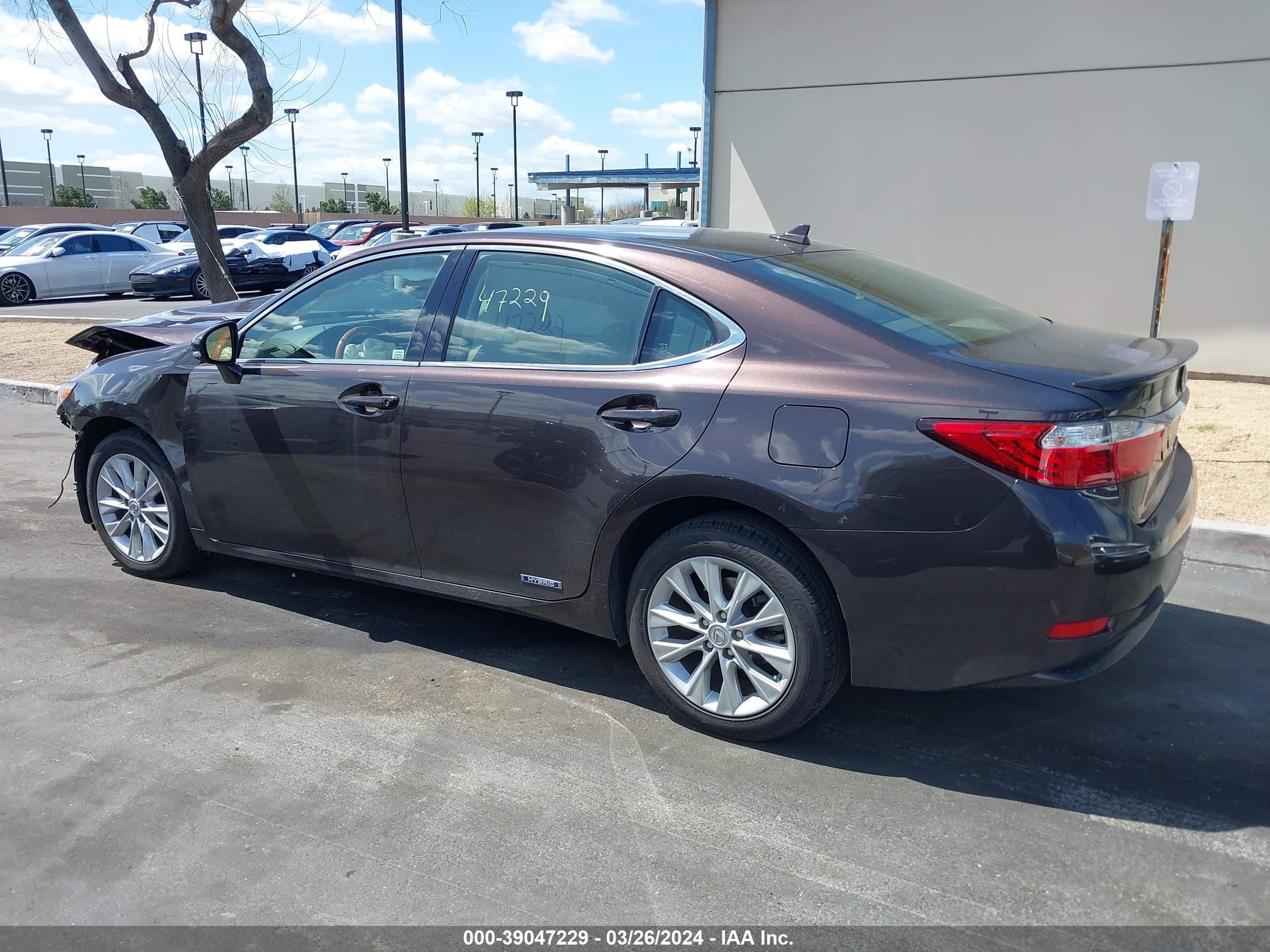 Photo 14 VIN: JTHBW1GG6D2008354 - LEXUS ES 