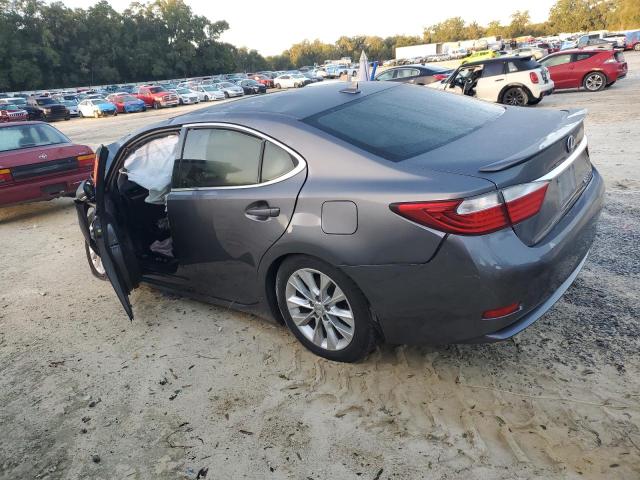 Photo 1 VIN: JTHBW1GG6D2015417 - LEXUS ES 300H 