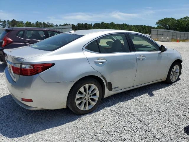 Photo 2 VIN: JTHBW1GG6D2020813 - LEXUS ES 300H 