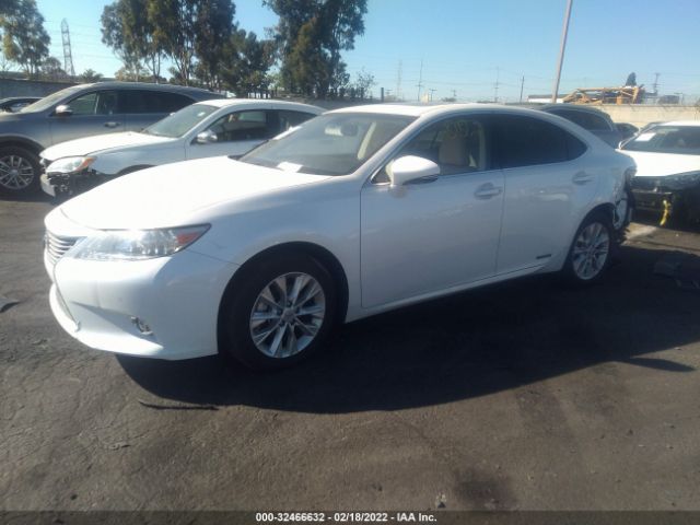 Photo 1 VIN: JTHBW1GG6E2052193 - LEXUS ES 300H 