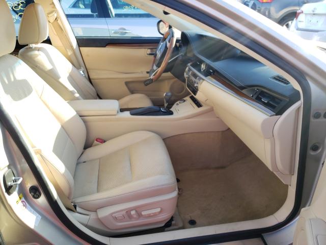 Photo 4 VIN: JTHBW1GG6E2056499 - LEXUS ES-300H 