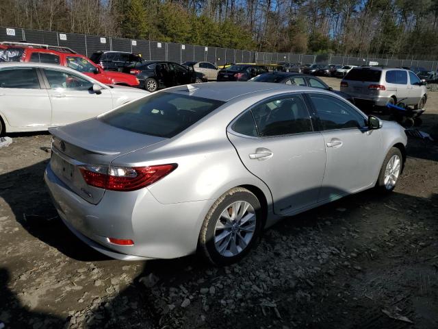 Photo 2 VIN: JTHBW1GG6E2056504 - LEXUS ES 300H 