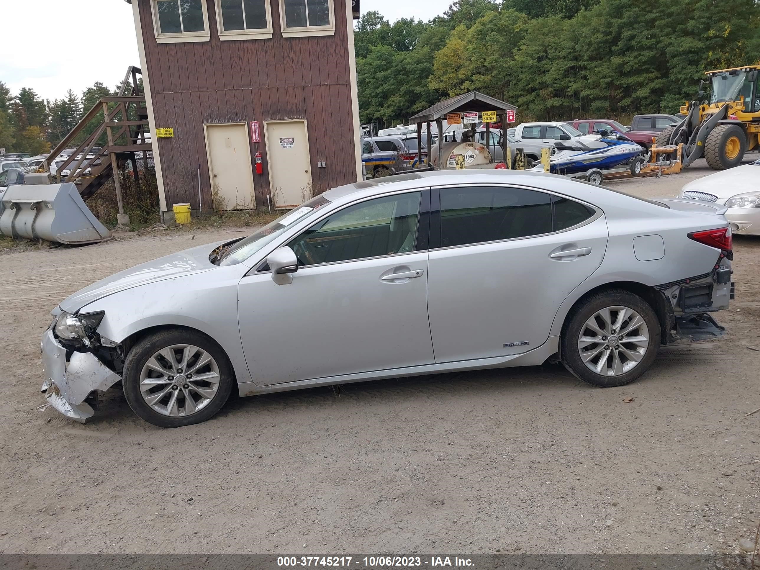 Photo 13 VIN: JTHBW1GG6E2056857 - LEXUS ES 