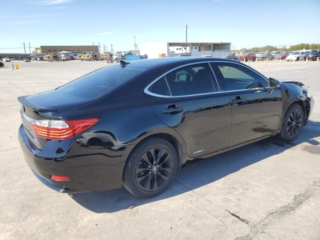 Photo 2 VIN: JTHBW1GG6E2063677 - LEXUS ES 300H 