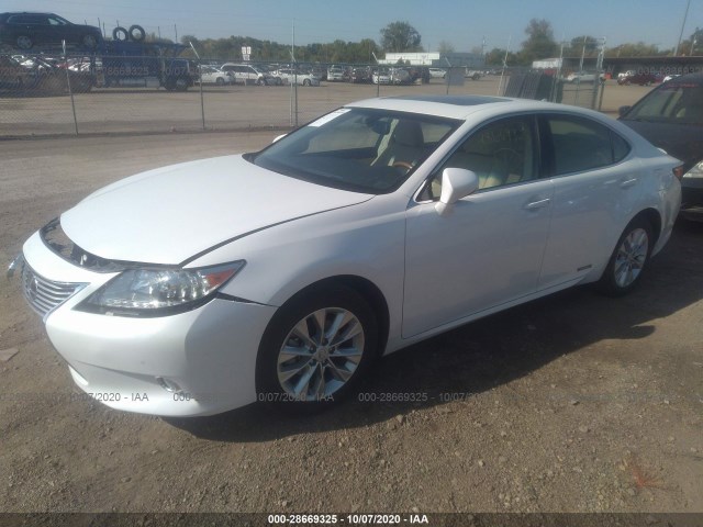 Photo 1 VIN: JTHBW1GG6E2066465 - LEXUS ES-300H 