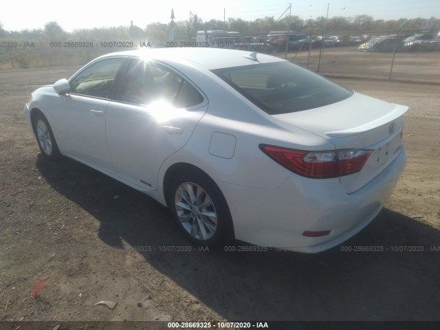 Photo 2 VIN: JTHBW1GG6E2066465 - LEXUS ES-300H 