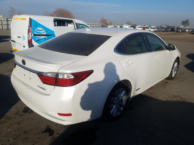 Photo 3 VIN: JTHBW1GG6E2073741 - LEXUS ES 300H 