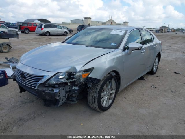 Photo 1 VIN: JTHBW1GG6F2097930 - LEXUS ES 