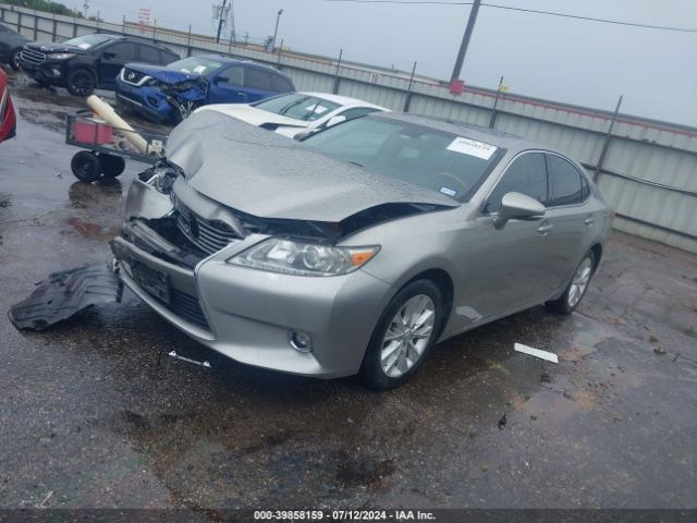 Photo 1 VIN: JTHBW1GG6F2099533 - LEXUS ES 