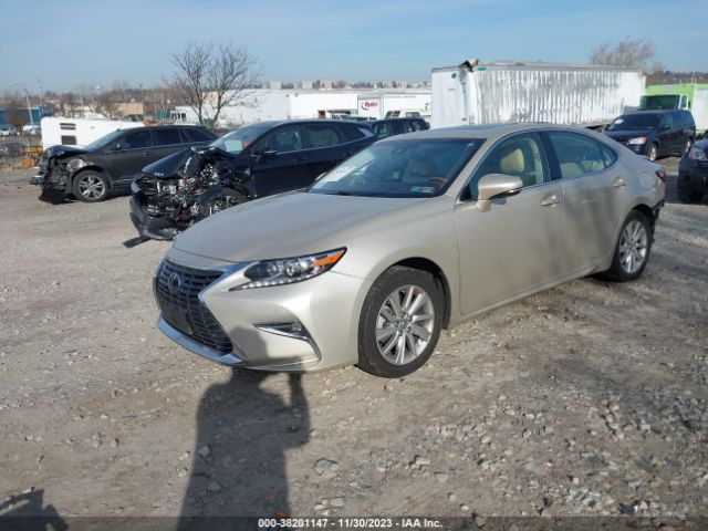 Photo 1 VIN: JTHBW1GG6G2103923 - LEXUS ES 300H 