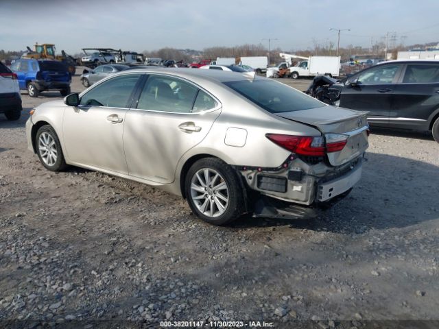 Photo 2 VIN: JTHBW1GG6G2103923 - LEXUS ES 300H 