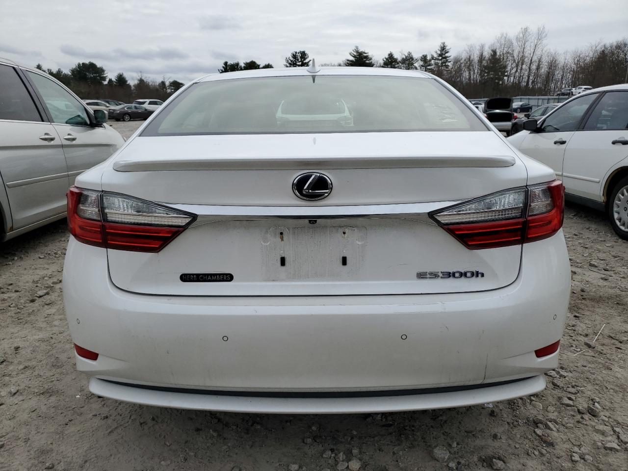 Photo 5 VIN: JTHBW1GG6G2114601 - LEXUS ES 