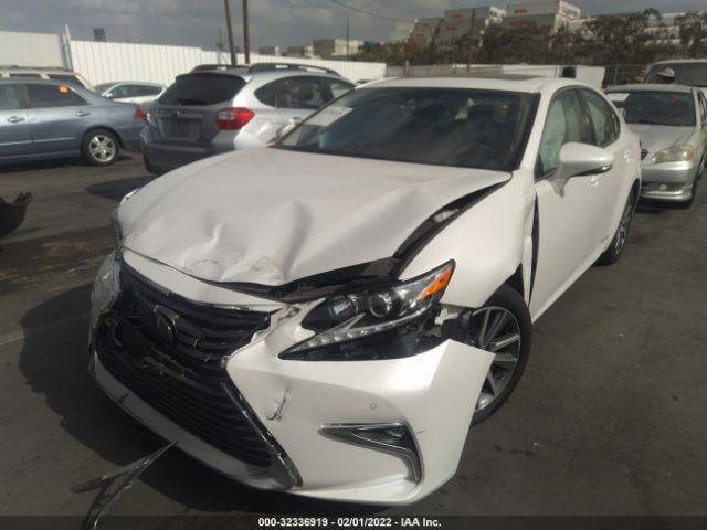 Photo 1 VIN: JTHBW1GG6G2122715 - LEXUS ES 300H 