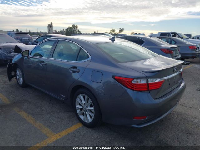 Photo 2 VIN: JTHBW1GG7E2068516 - LEXUS ES 300H 