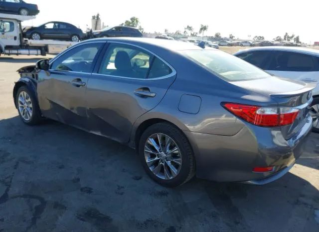 Photo 2 VIN: JTHBW1GG7E2074199 - LEXUS ES 300H 