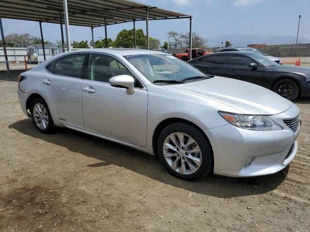 Photo 3 VIN: JTHBW1GG8D2000546 - LEXUS ES300 