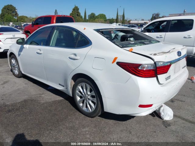 Photo 2 VIN: JTHBW1GG8D2002670 - LEXUS ES 300H 