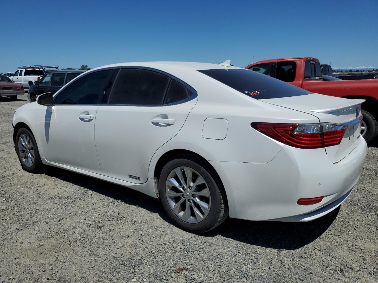 Photo 1 VIN: JTHBW1GG8E2047299 - LEXUS ES 