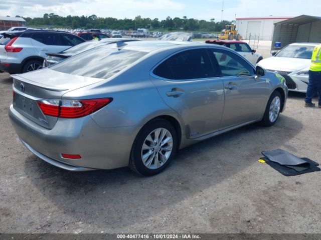 Photo 3 VIN: JTHBW1GG8F2081373 - LEXUS ES 