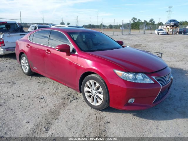 Photo 0 VIN: JTHBW1GG8F2083334 - LEXUS ES 300H 