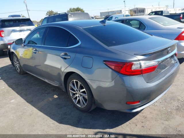 Photo 2 VIN: JTHBW1GG8G2118780 - LEXUS ES 