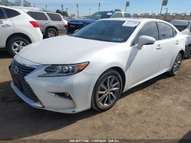 Photo 1 VIN: JTHBW1GG8G2121873 - LEXUS ES 