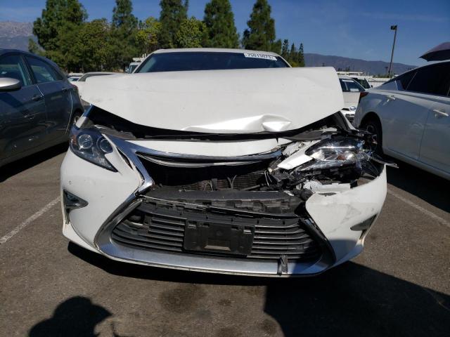 Photo 4 VIN: JTHBW1GG8H2143034 - LEXUS ES300 