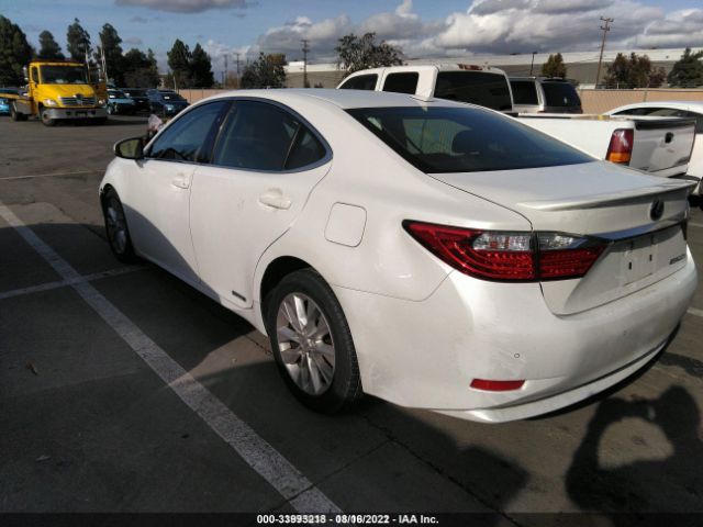 Photo 2 VIN: JTHBW1GG9D2014861 - LEXUS ES 300H 