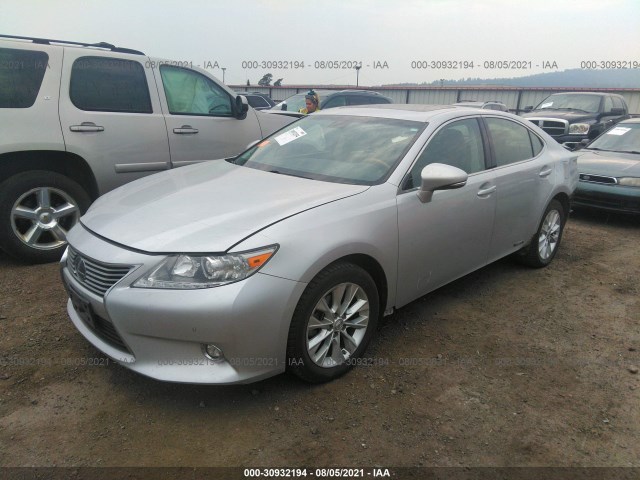 Photo 1 VIN: JTHBW1GG9E2045500 - LEXUS ES 300H 