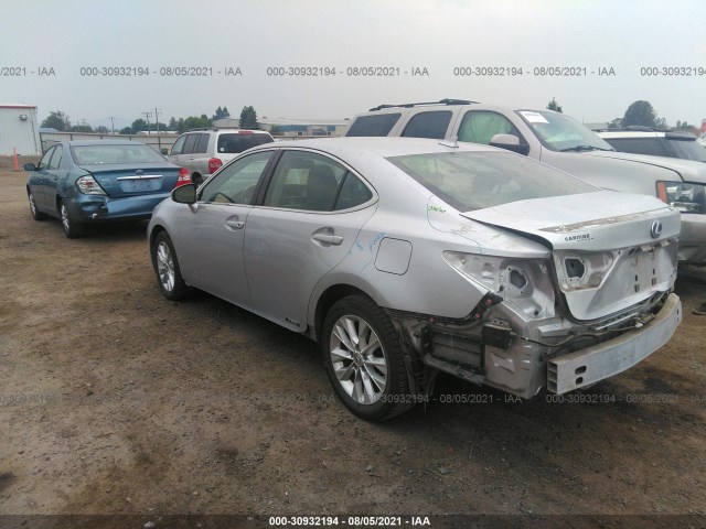 Photo 2 VIN: JTHBW1GG9E2045500 - LEXUS ES 300H 