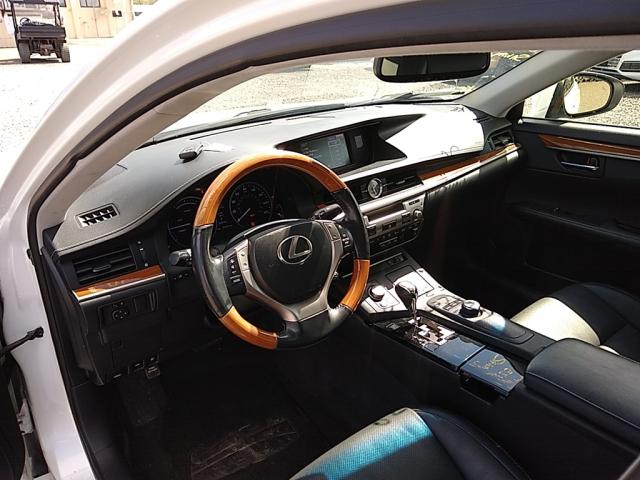 Photo 5 VIN: JTHBW1GG9E2070056 - LEXUS ES 300H 