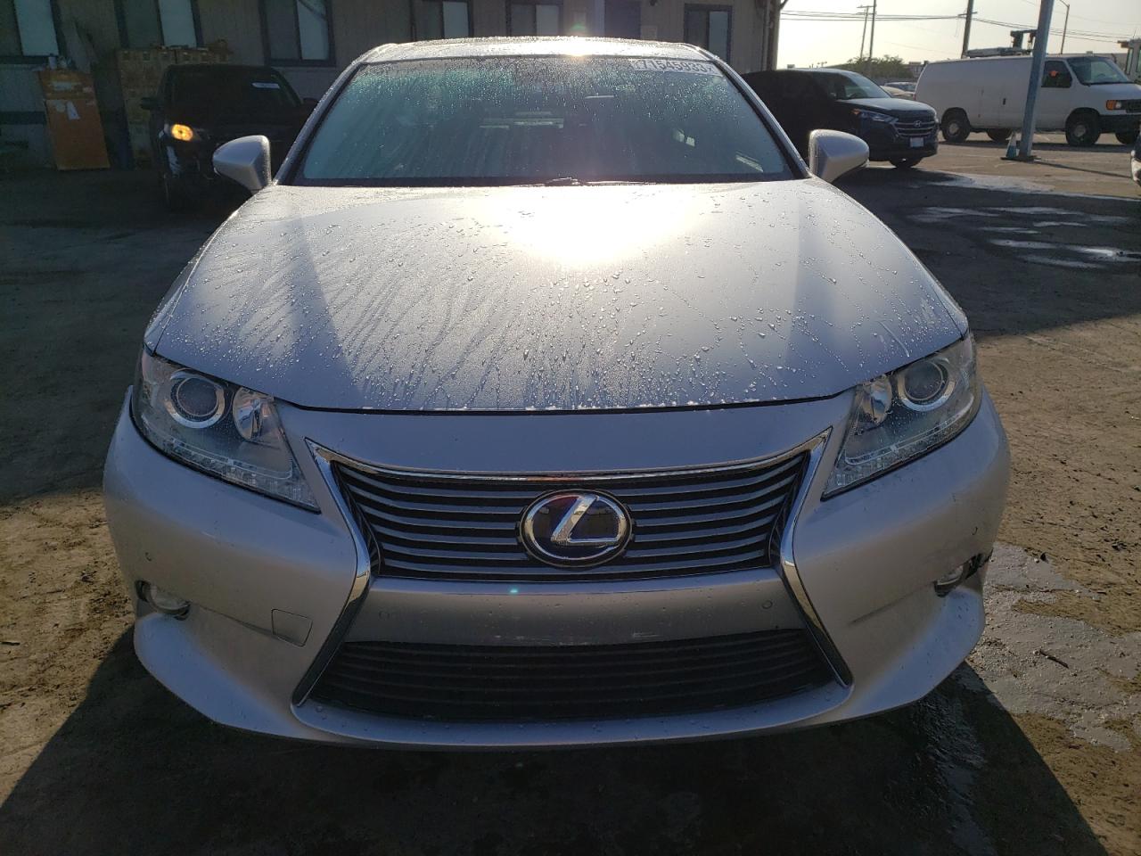 Photo 4 VIN: JTHBW1GG9E2073572 - LEXUS ES 