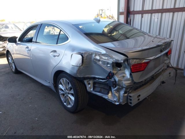 Photo 2 VIN: JTHBW1GG9F2088400 - LEXUS ES 