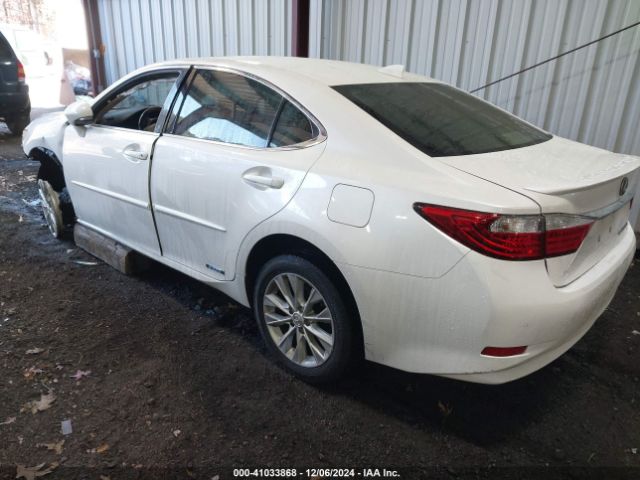 Photo 2 VIN: JTHBW1GG9F2091846 - LEXUS ES 