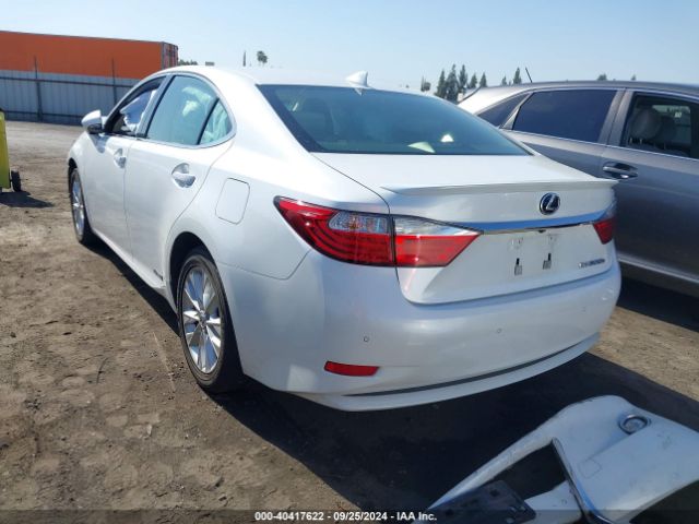 Photo 2 VIN: JTHBW1GG9F2095766 - LEXUS ES 