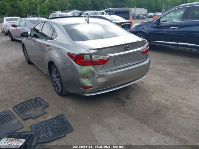 Photo 2 VIN: JTHBW1GG9G2111899 - LEXUS ES 