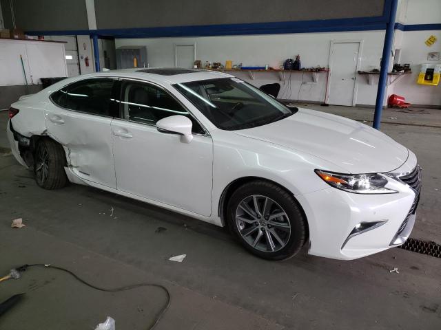 Photo 3 VIN: JTHBW1GG9H2150865 - LEXUS ES 300H 