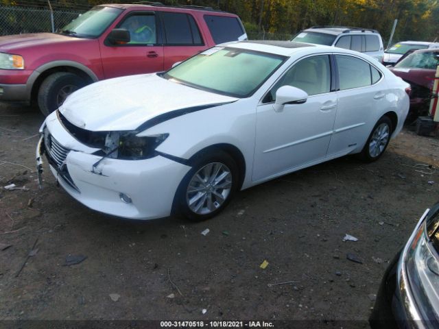 Photo 1 VIN: JTHBW1GGXD2001312 - LEXUS ES 300H 