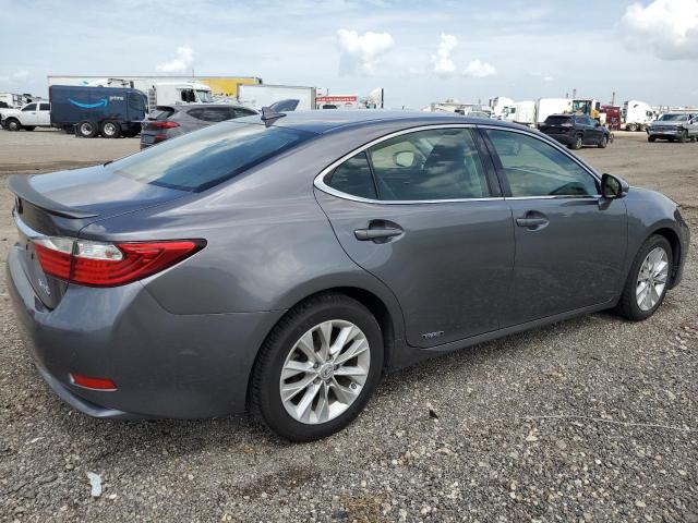 Photo 2 VIN: JTHBW1GGXD2024105 - LEXUS ES300 