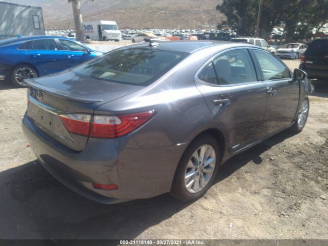 Photo 3 VIN: JTHBW1GGXD2028641 - LEXUS ES 300H 