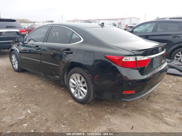 Photo 2 VIN: JTHBW1GGXD2036402 - LEXUS ES 300H 