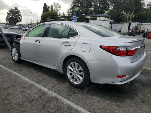 Photo 1 VIN: JTHBW1GGXD2037226 - LEXUS ES 300H 